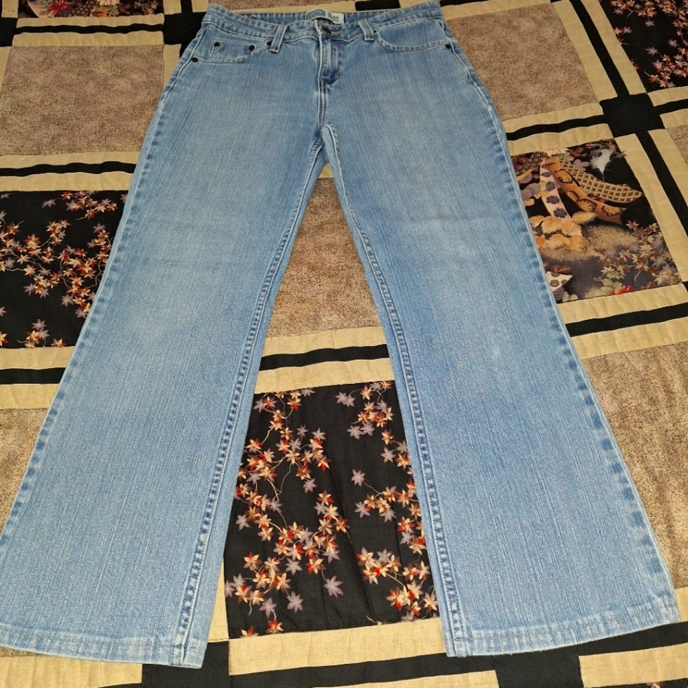 LEVI’S VINTAGE Boot Cut Jeans Sz 8 Short